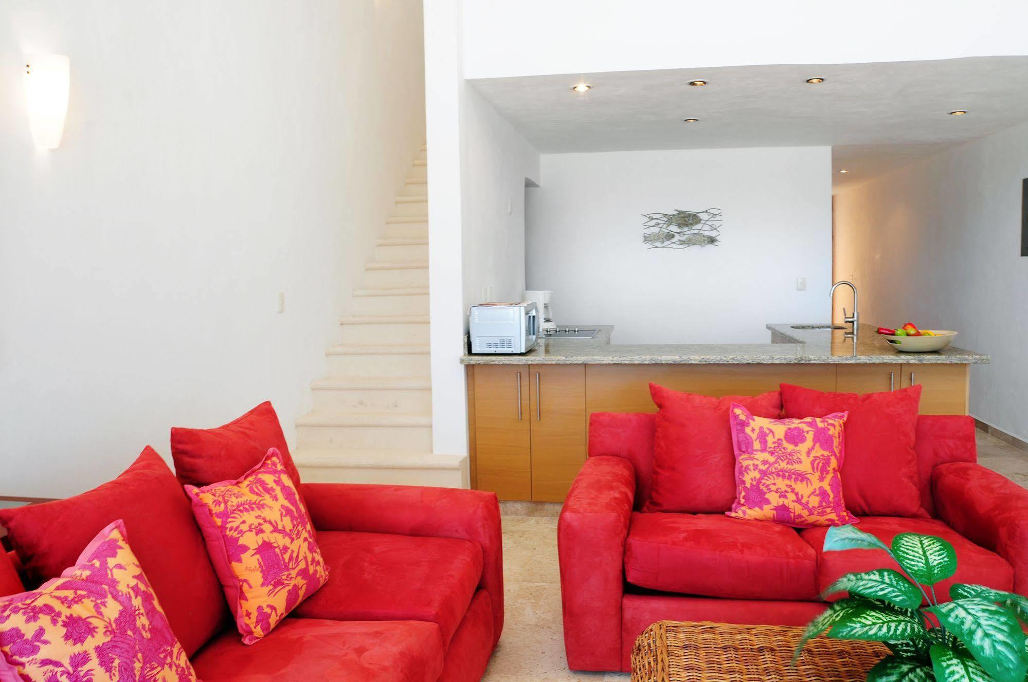 Ocean Plaza Condos Playa del Carmen Exterior photo