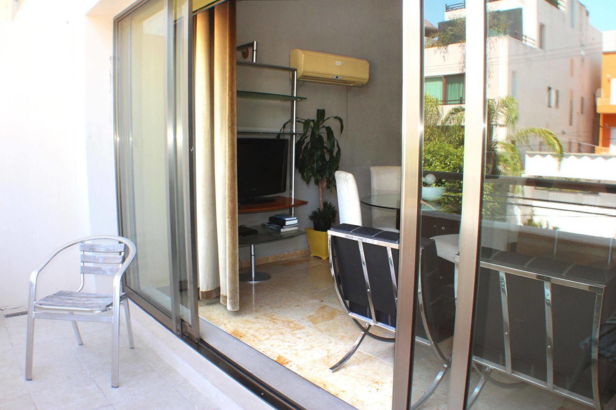 Ocean Plaza Condos Playa del Carmen Exterior photo
